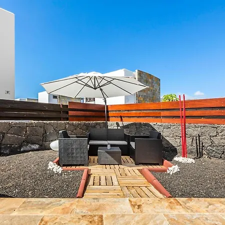Siesta Lanzarote Villa *