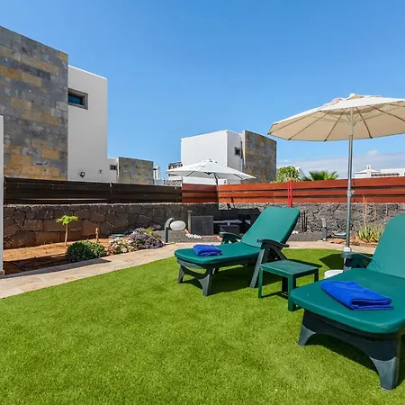 Siesta Lanzarote Villa *